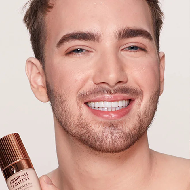Charlotte Tilbury Airbrush Flawless Foundation – Shade 2 Neutral shade detail