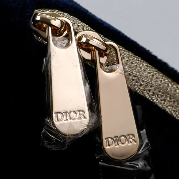 Dior Natural Glow Ritual Makeup Set shade detail